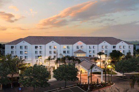 Hotel with jacuzzi