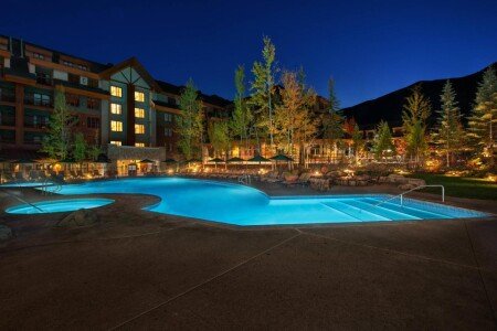 Hotel with jacuzzi