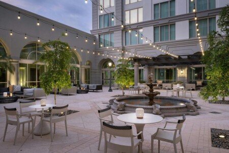 Hotel with jacuzzi
