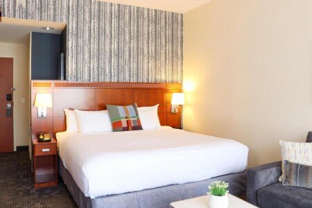 Hotel with air conditioning