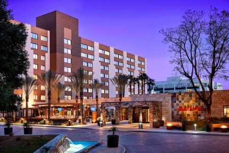 Hotel with jacuzzi