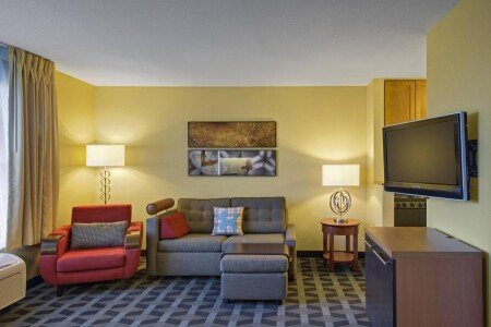 Hotel with jacuzzi