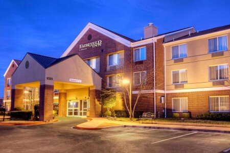 Hotel with jacuzzi