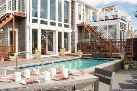 Hotel with jacuzzi