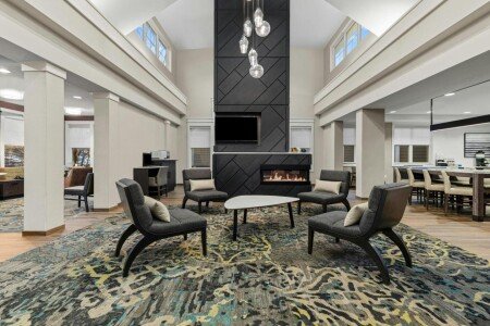 Hotel with jacuzzi