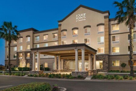 Hotel with jacuzzi