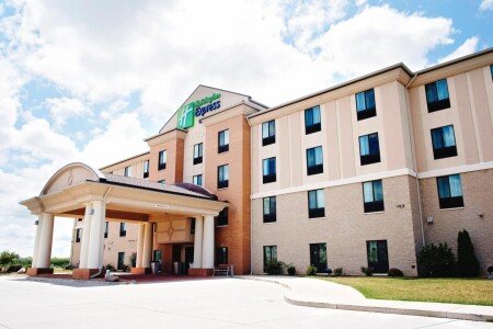 Hotel with jacuzzi