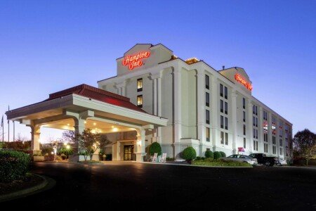 Hotel with pool