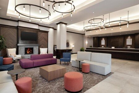 Hotel with jacuzzi