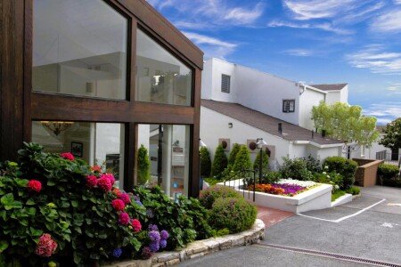 Hotel with garden