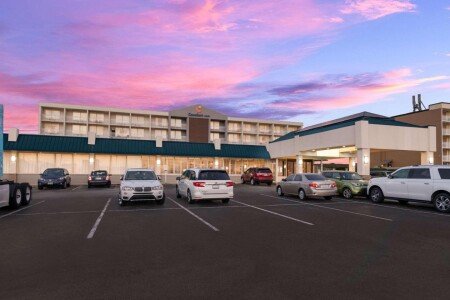 Hostel 4 guests, with pool