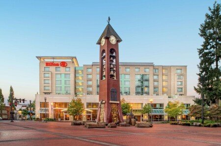 Hotel with jacuzzi