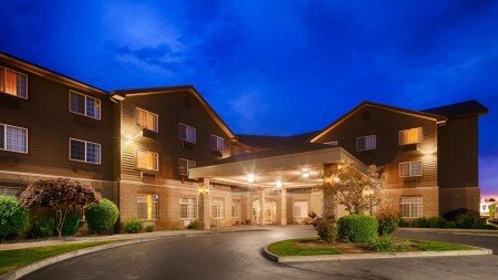 Hotel with jacuzzi