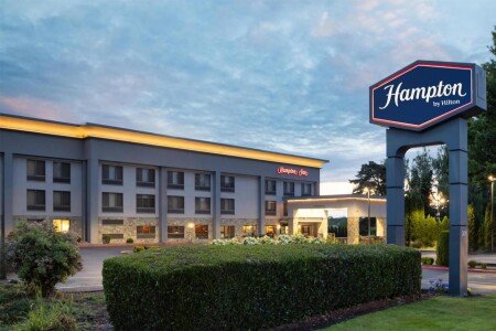 Hotel with jacuzzi