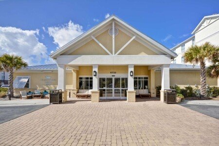 Hotel with jacuzzi