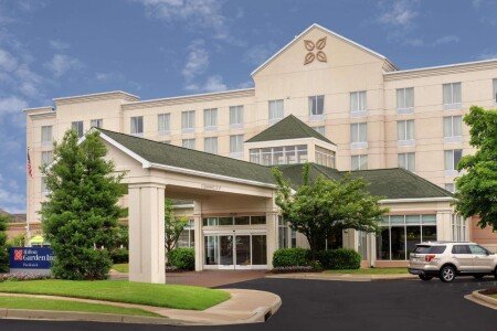Hotel with pool