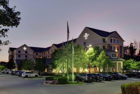 Hotel with jacuzzi