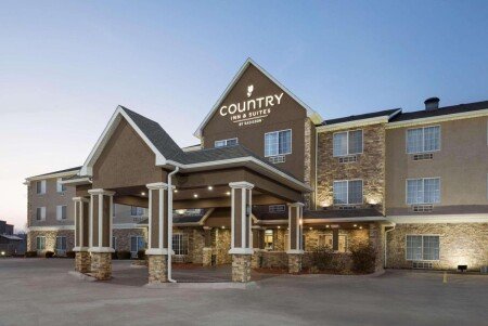 Hotel with jacuzzi