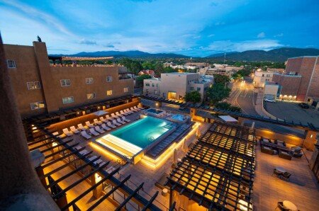 Hotel with jacuzzi
