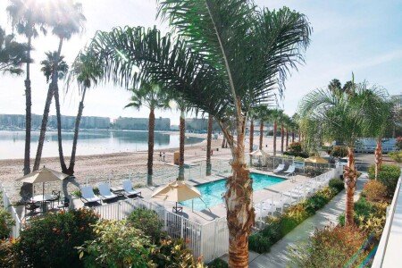 Hotel with jacuzzi