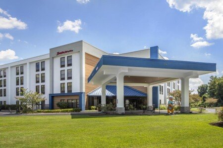 Hotel with pool