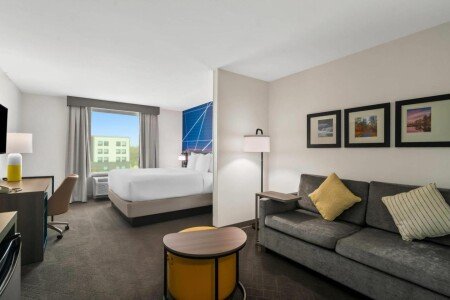 Hotel with jacuzzi