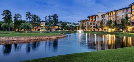 Hotel with jacuzzi