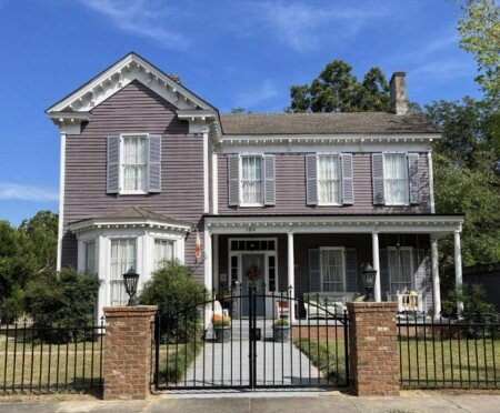 Bed and breakfast 5 guests, with garden