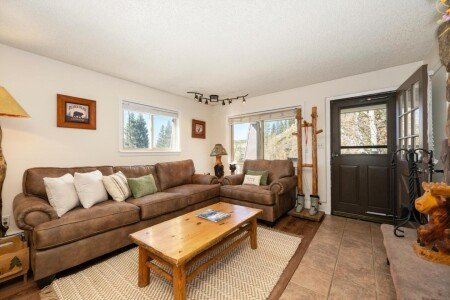 House 4 guests, with jacuzzi