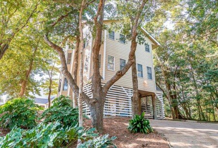 House 4 bedrooms, with air conditioning