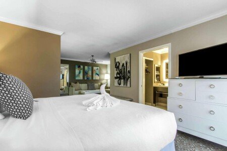 Hotel with jacuzzi