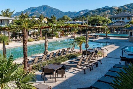 Hotel with jacuzzi