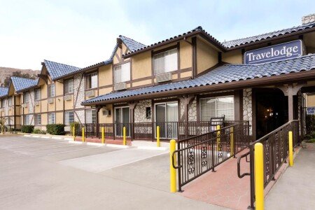 Hotel with jacuzzi