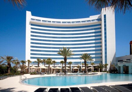 Hotel with jacuzzi