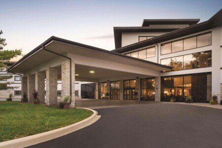 Hotel with jacuzzi