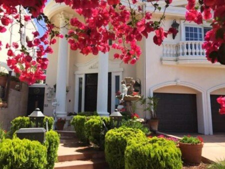 House 4 bedrooms, with garden