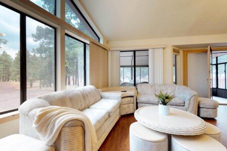 House 4 bedrooms, with jacuzzi