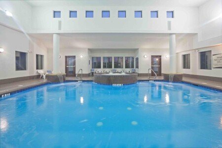 Hotel with jacuzzi