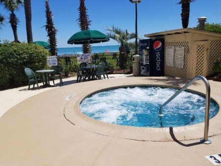 Apartment 3 guests, with jacuzzi