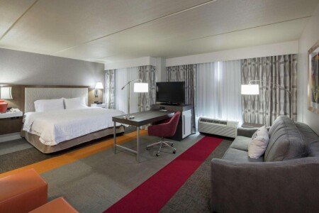 Hotel with jacuzzi