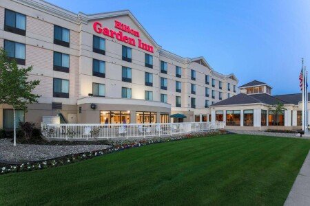 Hotel with jacuzzi