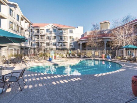 Hotel with jacuzzi