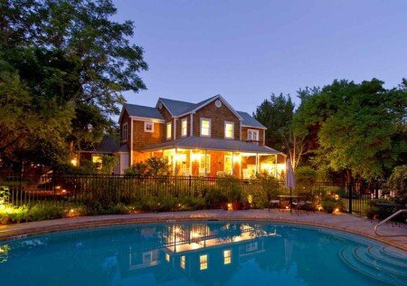 Bed and breakfast 3 guests, with jacuzzi