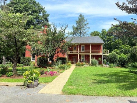 Bed and breakfast 2 guests, with garden