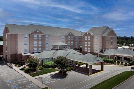 Hotel with jacuzzi