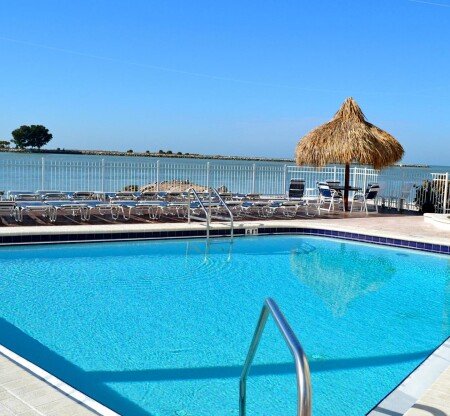 Hotel with jacuzzi