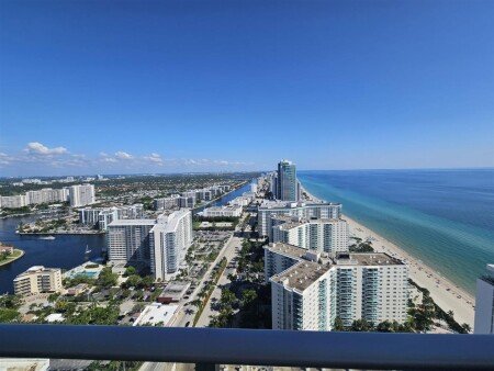 House 2 bedrooms, with jacuzzi