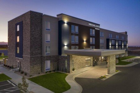 Hotel with pool
