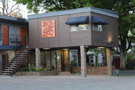 Hotel with air conditioning