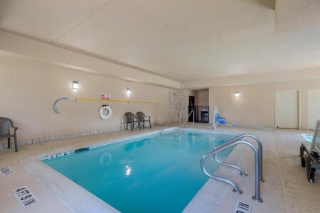 Hotel with jacuzzi